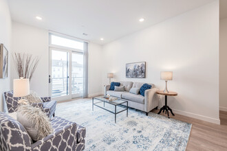 The Residences at Bold Point in East Providence, RI - Foto de edificio - Interior Photo