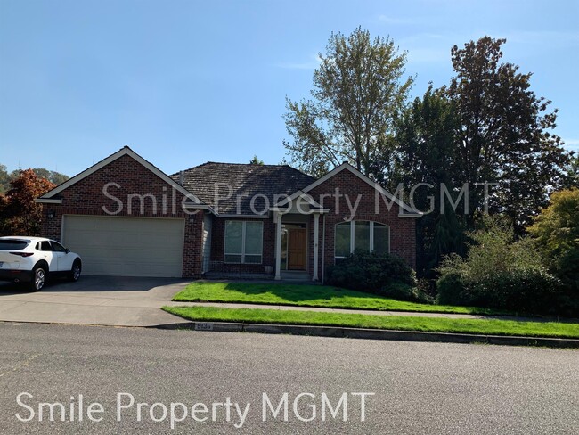 property at 9136 NW Bartholomew Dr