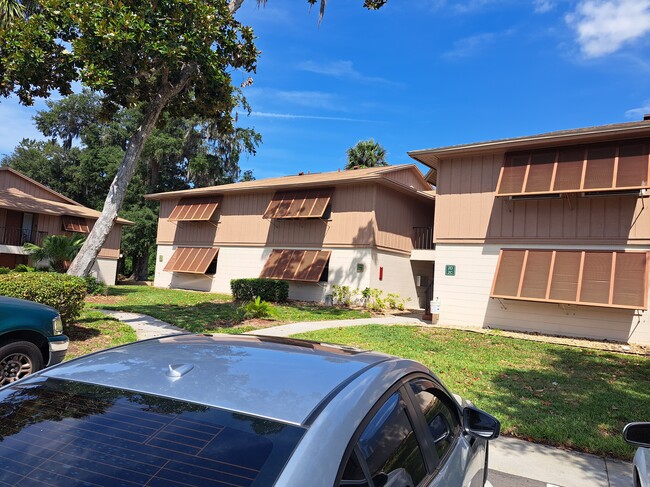 190 Hickory Woods Ct, Unit 3A in Deltona, FL - Foto de edificio - Building Photo