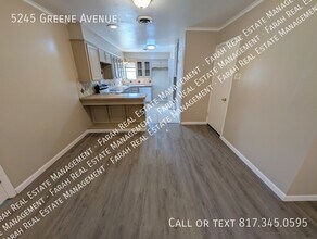 5245 Greene Ave in Fort Worth, TX - Building Photo - Building Photo