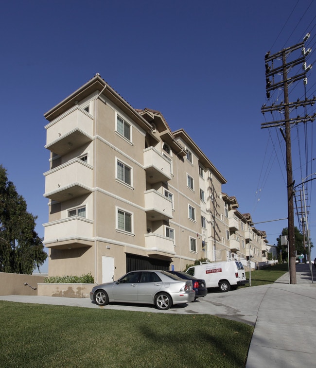 Manning Villas in Los Angeles, CA - Foto de edificio - Building Photo