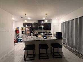 1557 SW Dycus Ave in Port St. Lucie, FL - Building Photo - Building Photo