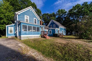 66 Lyford St in Laconia, NH - Building Photo