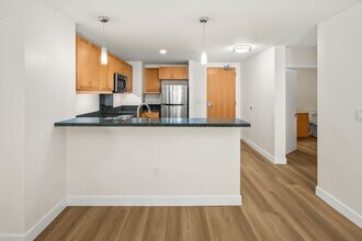 1150 J St, Unit 612 in San Diego, CA - Building Photo - Building Photo