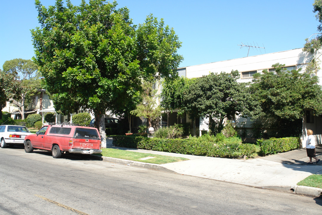 Adams Street Apartments in Glendale, CA - Building Photo