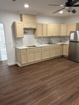 185-01 Galway Ave in Queens, NY - Building Photo