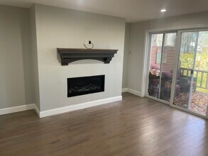 64 Dunvegan Wds Dr in Hampton, NH - Building Photo - Building Photo