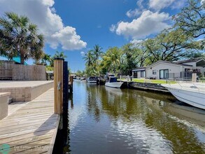 930 Orange Isle in Fort Lauderdale, FL - Building Photo - Building Photo