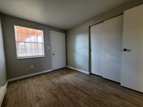 1276 Sanlor Ave in West Milton, OH - Building Photo - Building Photo
