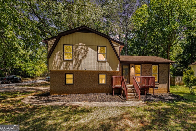 240 Wellington Dr in Mcdonough, GA - Building Photo - Building Photo