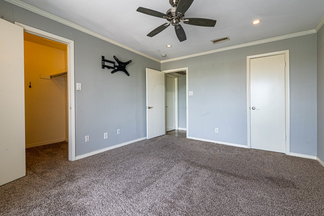 12921 Abrams Rd-Unit -314 in Dallas, TX - Building Photo - Building Photo
