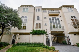 2094 Brentwood Dr in Houston, TX - Building Photo - Building Photo