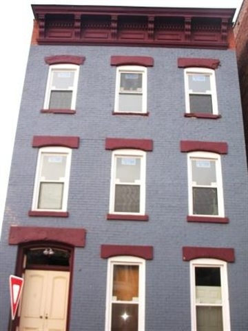 3 Hill St in Troy, NY - Building Photo