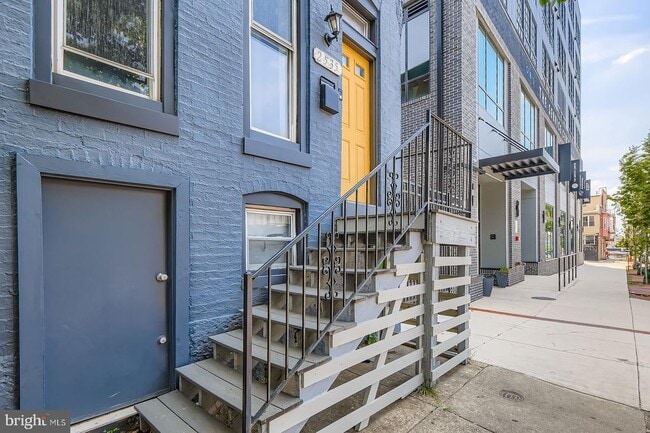 property at 2535 N Howard St