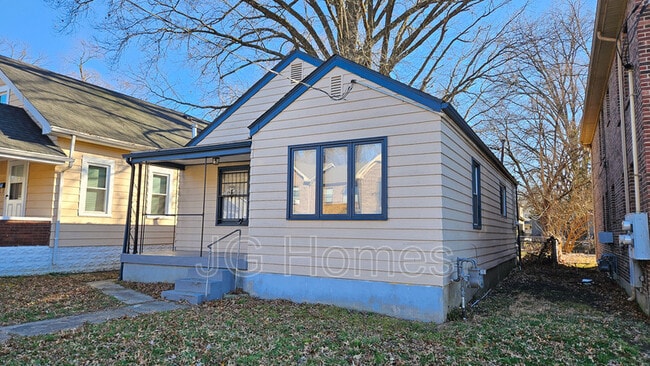 2216 Bolling Ave in Louisville, KY - Building Photo - Building Photo