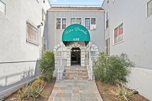 Bonnie Brae Apartments in Los Angeles, CA - Building Photo