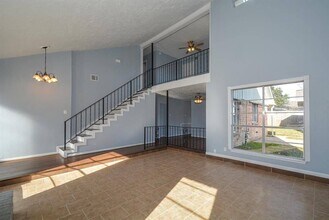 22722 Fincastle Dr in Katy, TX - Foto de edificio - Building Photo