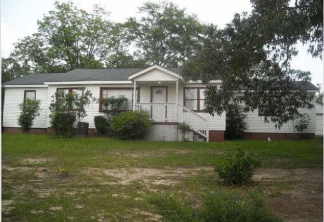 property at 428 Gordon Hwy