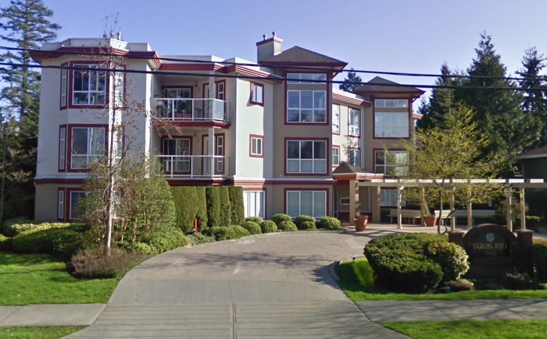 Sterling Place in Surrey, BC - Building Photo