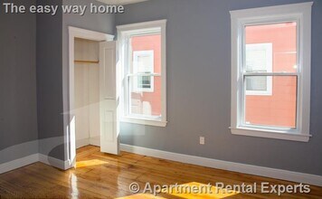 376 Prospect St in Cambridge, MA - Foto de edificio - Building Photo