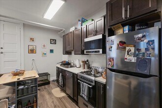 2348 W Addison St in Chicago, IL - Building Photo - Building Photo