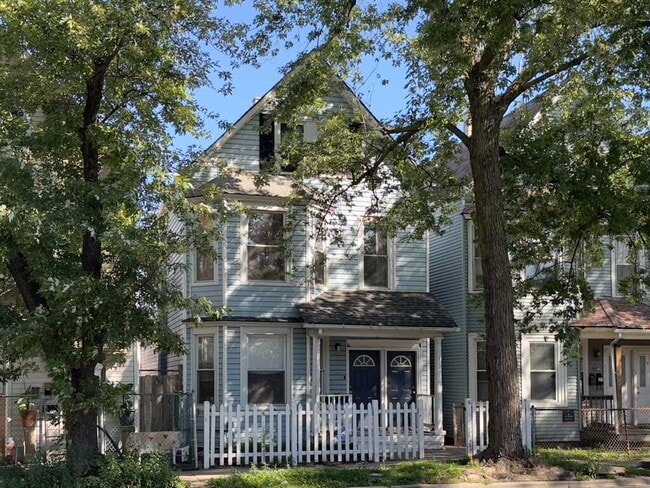 3123 N Kimball Ave in Chicago, IL - Building Photo - Building Photo