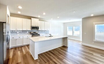 1435 Firelight Wy in Ooltewah, TN - Building Photo - Building Photo