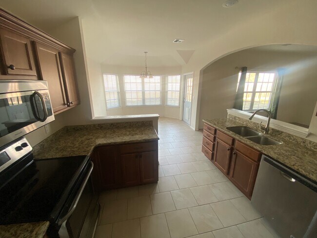 3609 Scarlet Ln in Enid, OK - Building Photo - Building Photo