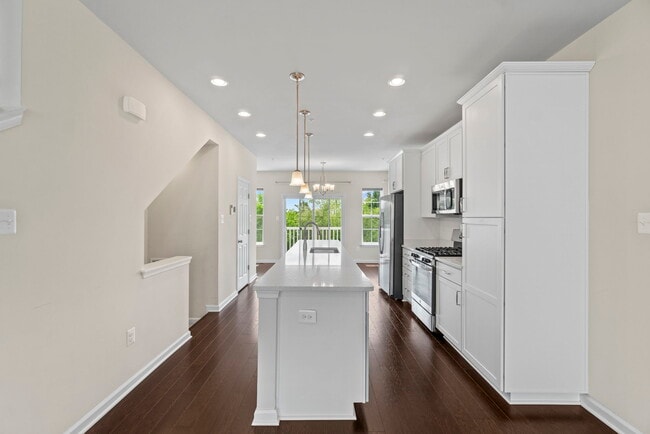 7113 Brick Kiln Cir in Beltsville, MD - Foto de edificio - Building Photo