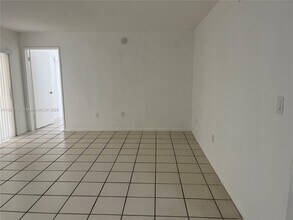 9030 SW 125th Ave in Miami, FL - Building Photo - Building Photo