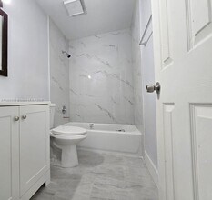 1213 SW 74th Ave in North Lauderdale, FL - Building Photo - Building Photo