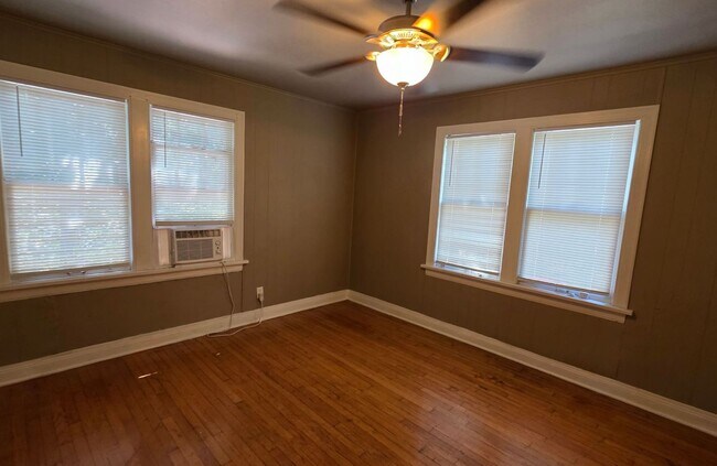 1301 Louise Ave in Oklahoma City, OK - Foto de edificio - Building Photo