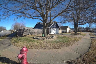1312 W South Park St in Broken Arrow, OK - Building Photo - Building Photo