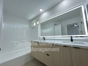 47675 Azalea St in Indio, CA - Foto de edificio - Building Photo