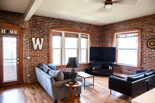 3249 W Fairview Pl in Denver, CO - Building Photo - Building Photo
