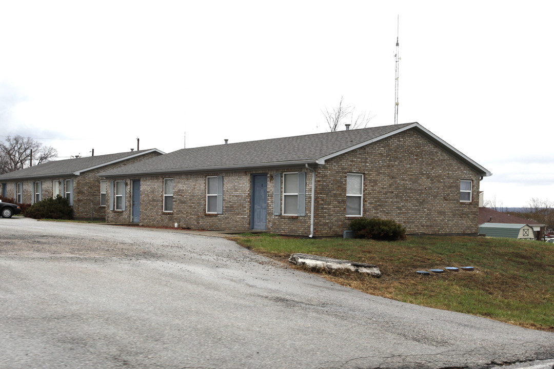 1975 Allison Ln in Corydon, IN - Building Photo