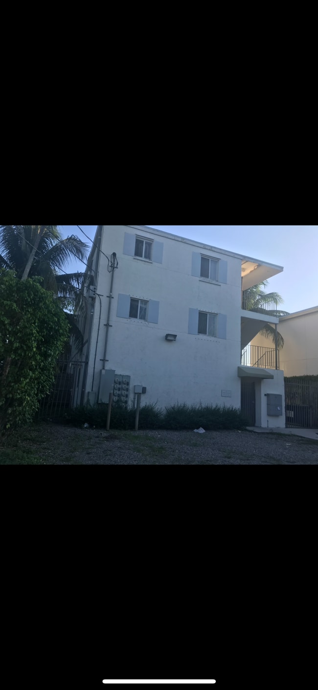 property at 3680 Oak Ave