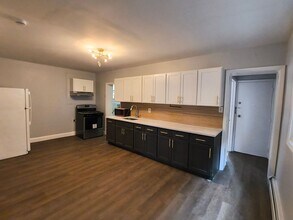 232 Rankin St in Elizabeth, NJ - Building Photo - Building Photo