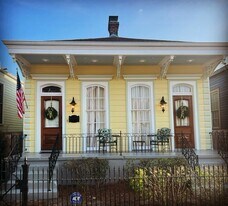 2904 Annunciation St in New Orleans, LA - Building Photo