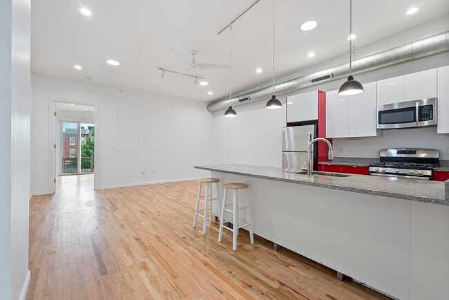 1215 N Hancock St, Unit B