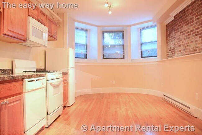 888 Massachusetts Ave in Cambridge, MA - Building Photo - Building Photo