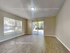 3055 Elbib Dr in St. Cloud, FL - Foto de edificio - Building Photo