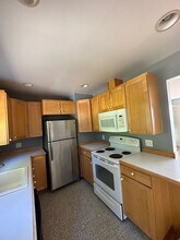 154 Lexington Pl in Astoria, OR - Building Photo - Building Photo