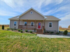 1820 Johnson Rd in Burlington, NC - Building Photo