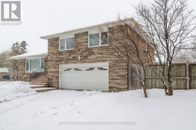 property at 2 Millgate Crescent