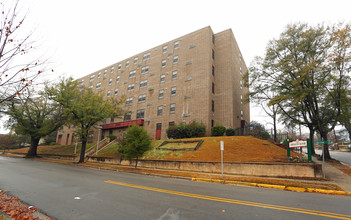 Arrington Manor Apartments in Columbia, SC - Building Photo - Building Photo