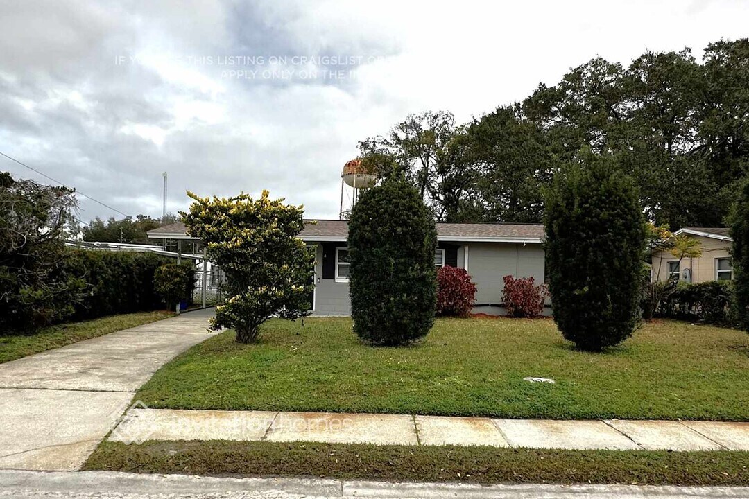 637 Katherine Ave in Orlando, FL - Building Photo
