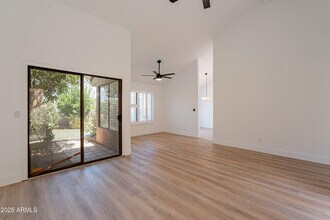 1717 N Ventura Ln in Tempe, AZ - Building Photo - Building Photo