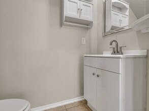 10914 View Pointe Ln in Houston, TX - Building Photo - Building Photo