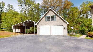 33 Chapel Hill Church Rd in Asheville, NC - Building Photo - Building Photo